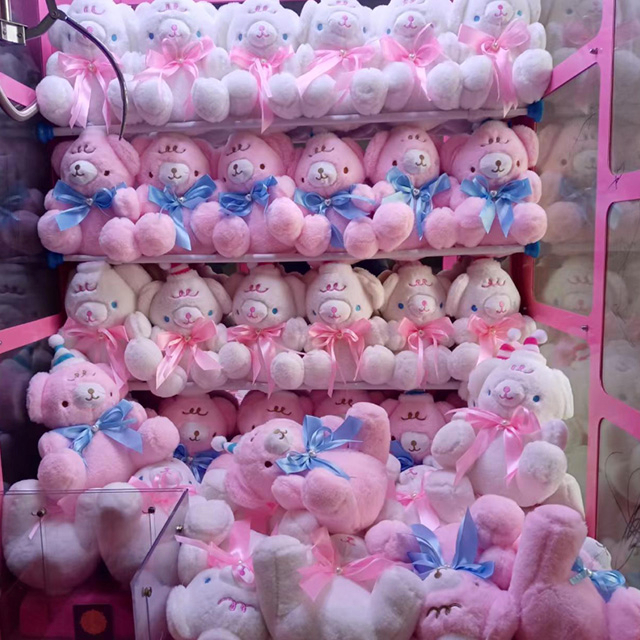 Gift Bear Adorable Surprise 8 Inch Claw Machine Plush Toys Wholesale 
